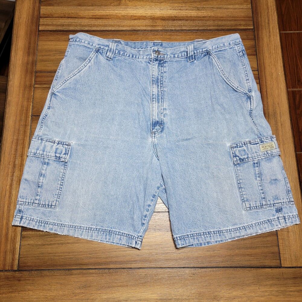 Wrangler Denim Cargo Shorts Light Blue - Size 42